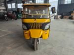 Basic 200cc two-row tuktuk - Image 2