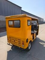 Upgrade 200cc three-row gasoline tuktuk - Image 8