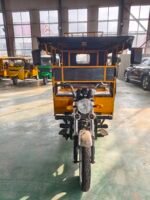 Basic 150cc two-row tuktuk - Image 3