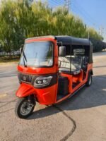 Three-row electric tuktuk - Image 3