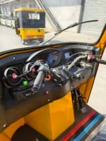 Upgrade 200cc three-row gasoline tuktuk - Image 14